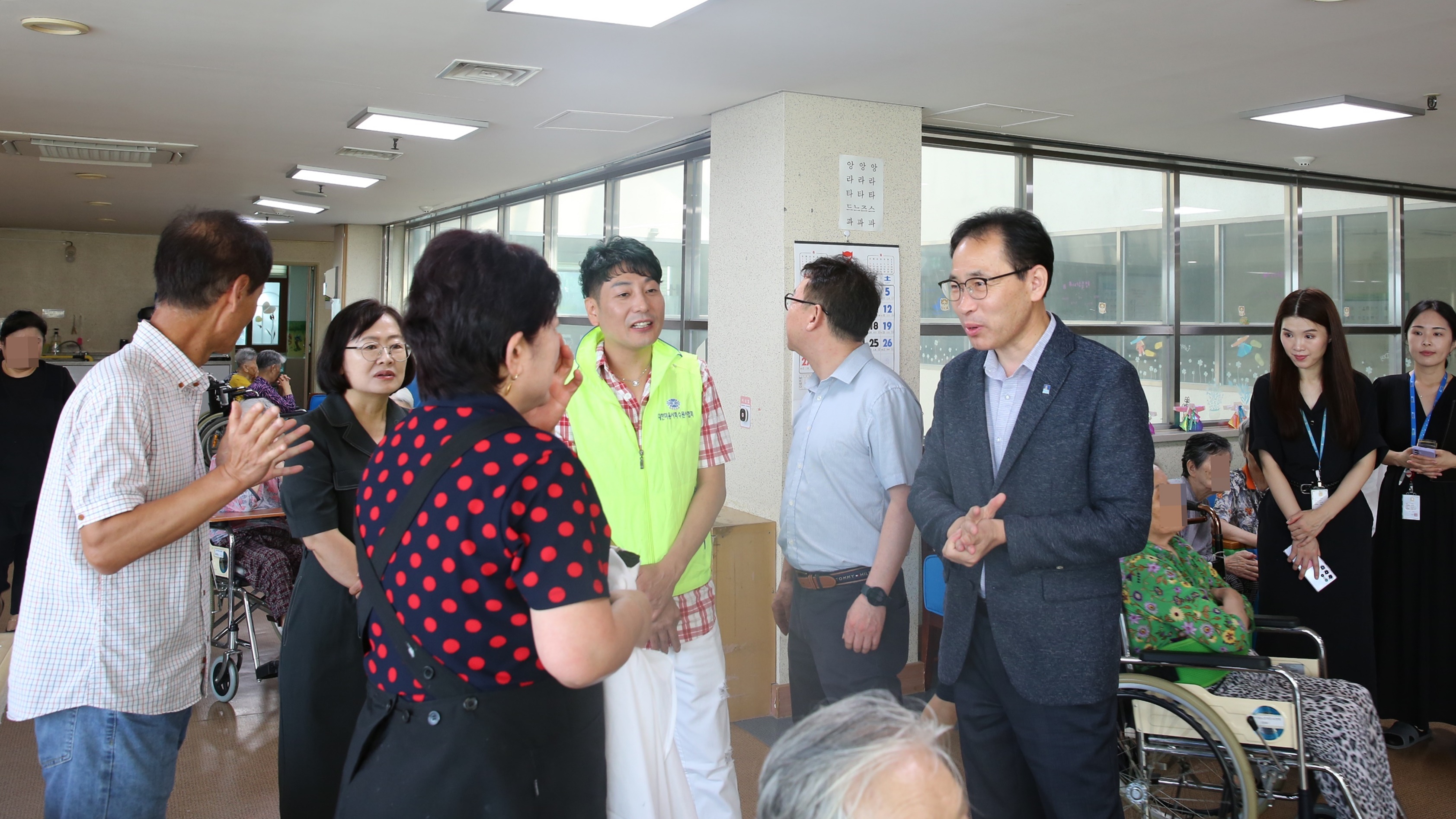 미용사회 봉사활동 격려6번 사진